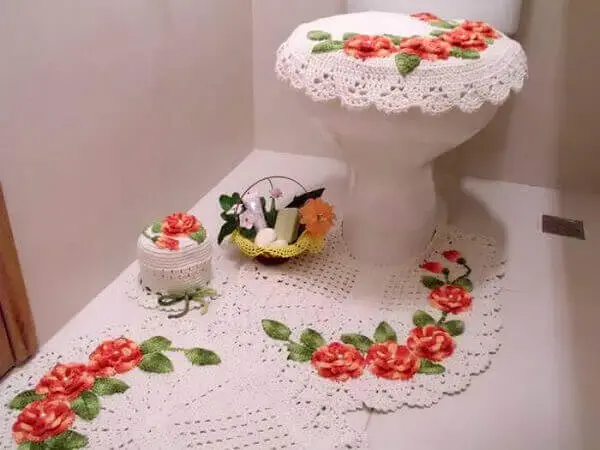 Crochê na decoração de banheiro