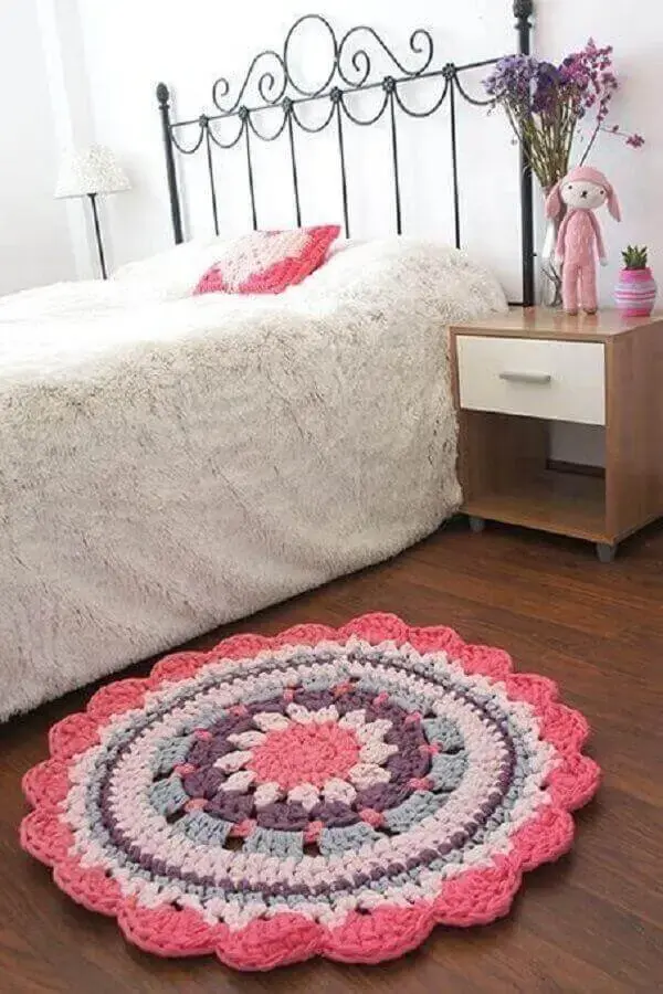Crochê quarto feminino tapete rosa