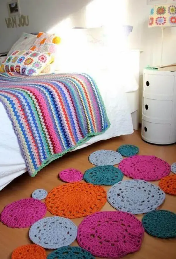 Crochê quarto tapetinhos coloridos