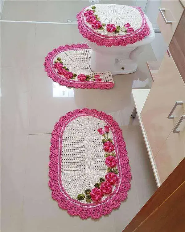 Crochê tapete banheiro rosa