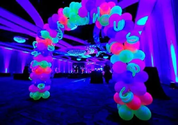 Festa neon decoração de espaço