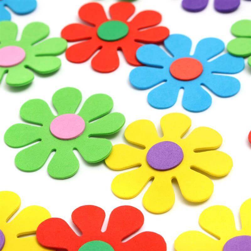 Flores de EVA coloridas e simples