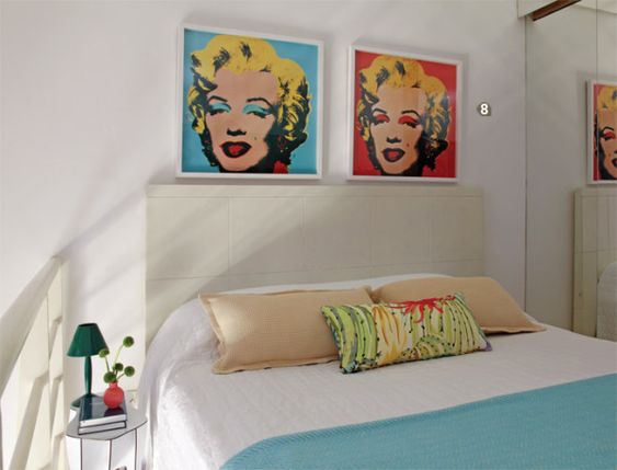 cama box - quarto pequeno com quadros decorados