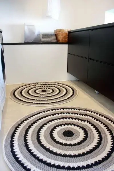 tapete de crochê para cozinha - tapetes circulares 