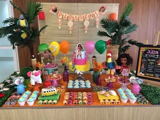 Decorao aniversario moana simples