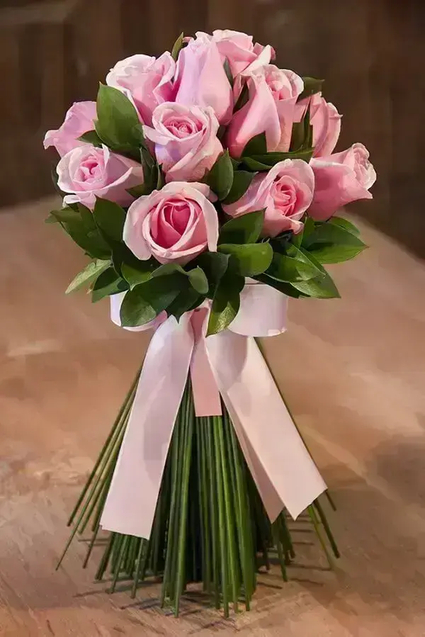 Flores lindas buquê de rosas colombiana