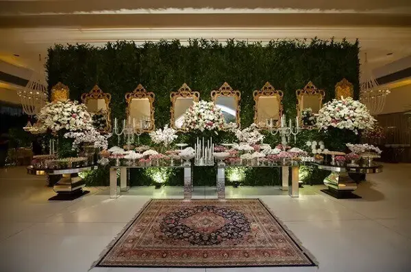 Tapete persa na decoração de festas