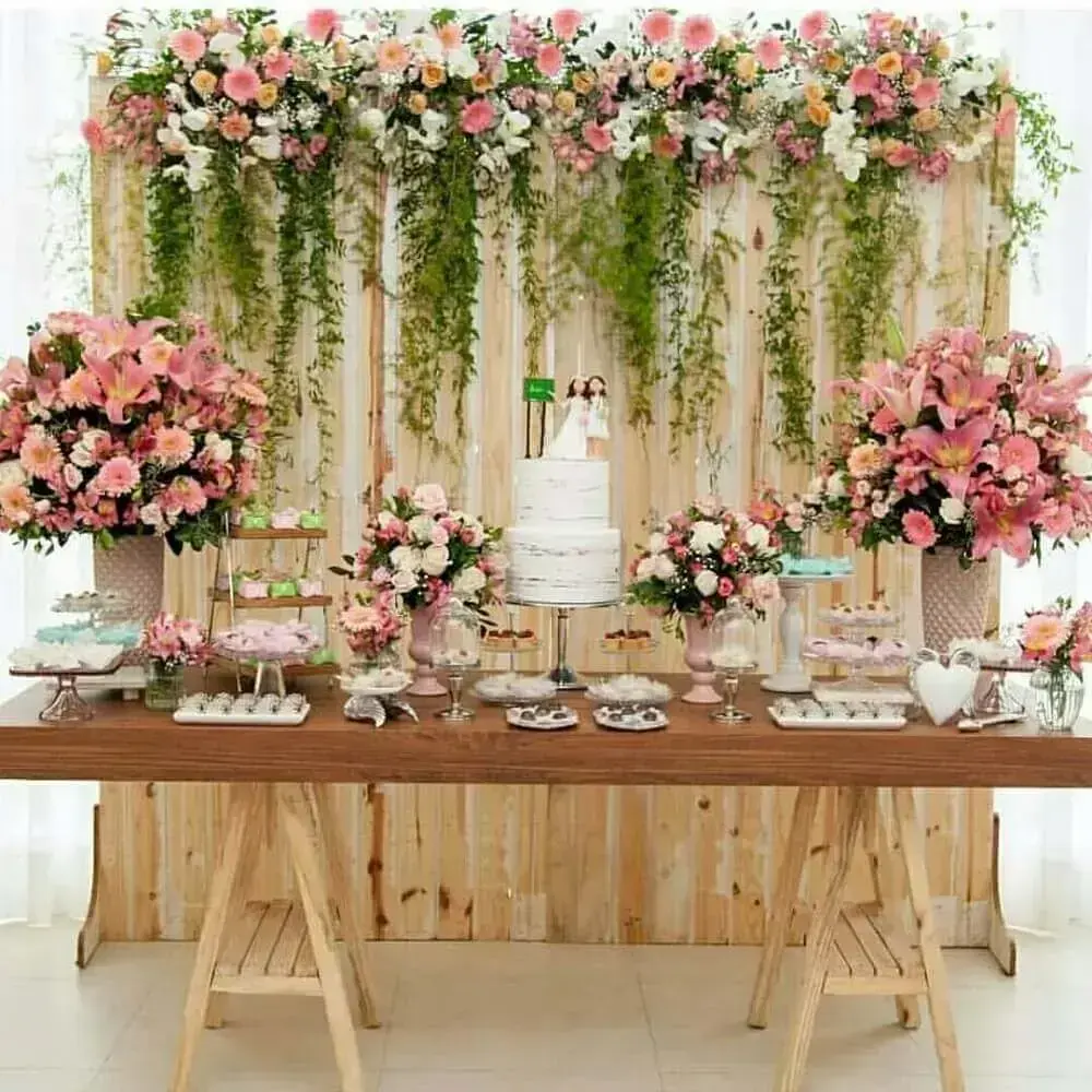 casamento em casa com decoração rústica para mesa de bolo Foto Pinterest