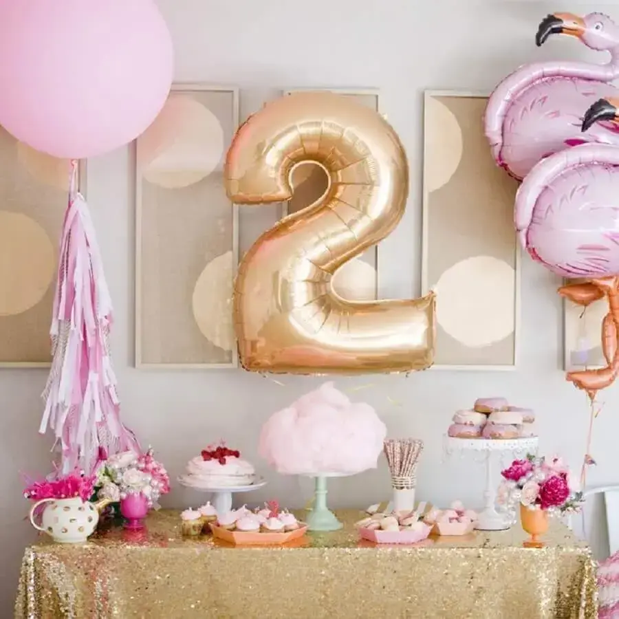 decoração com balões para festa de aniversário infantil com tema flamingo Foto Celebrations Cake Decorating