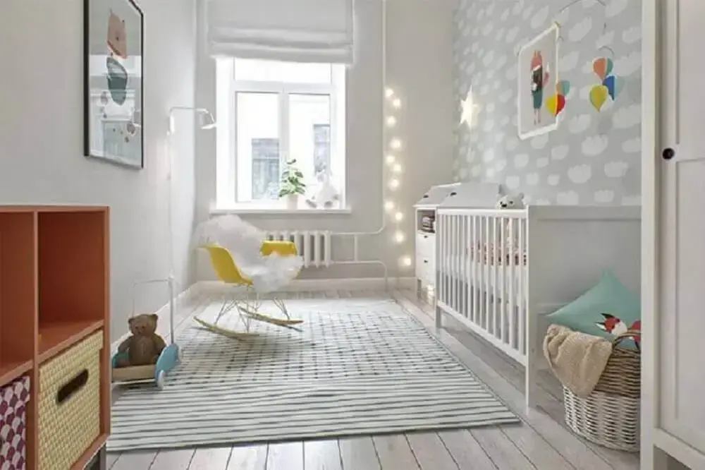 decoração quarto de bebê neutro com cadeira de amamentação moderna Foto Pinterest