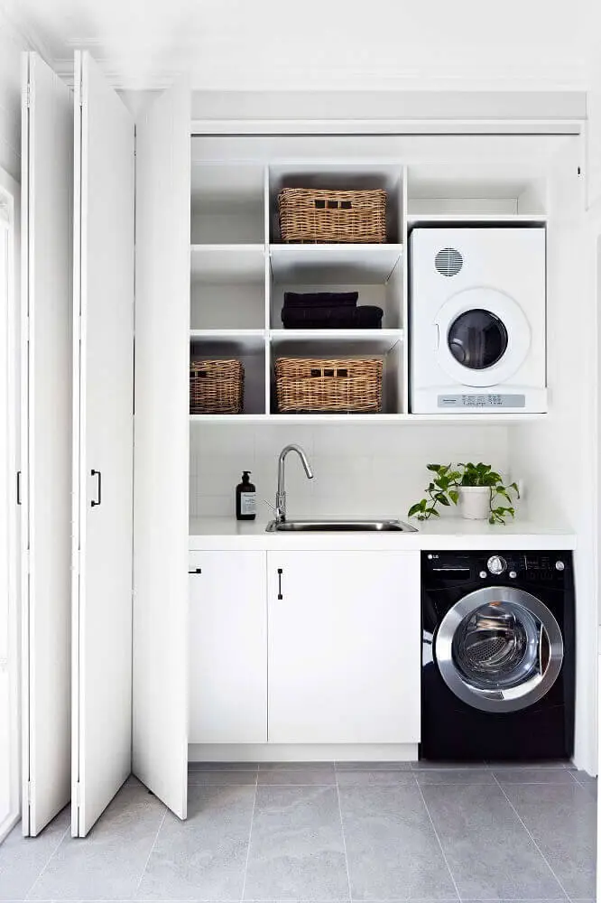 nichos e porta camarão para lavanderia pequena Foto Pinterest