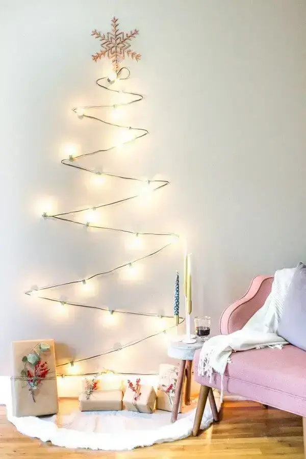 árvore feita com luzes de natal Foto Pinterest