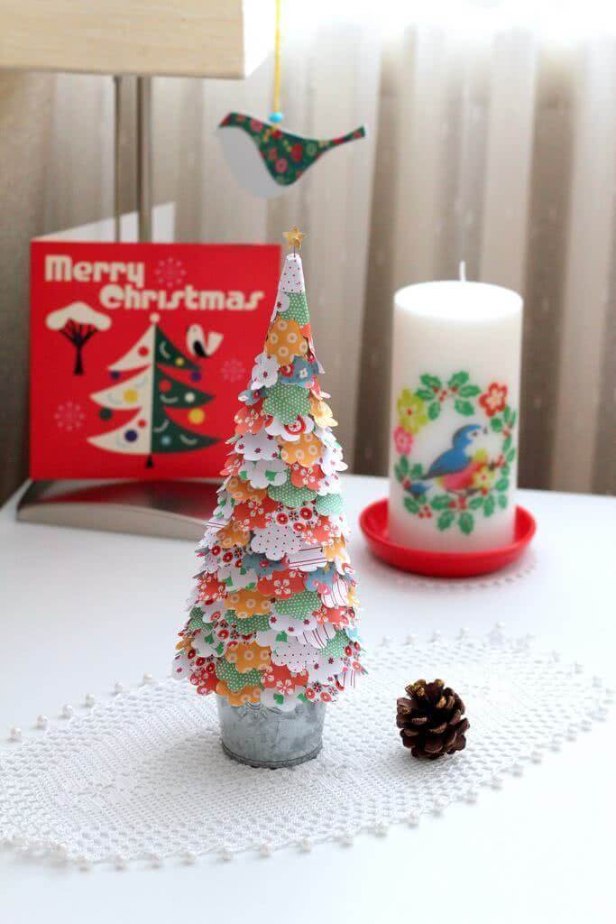 Artesanato de natal feito com tecido estampado