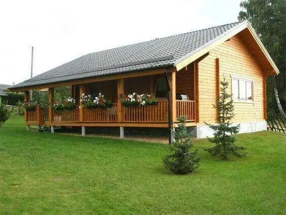 Casas pré-fabricadas com varanda