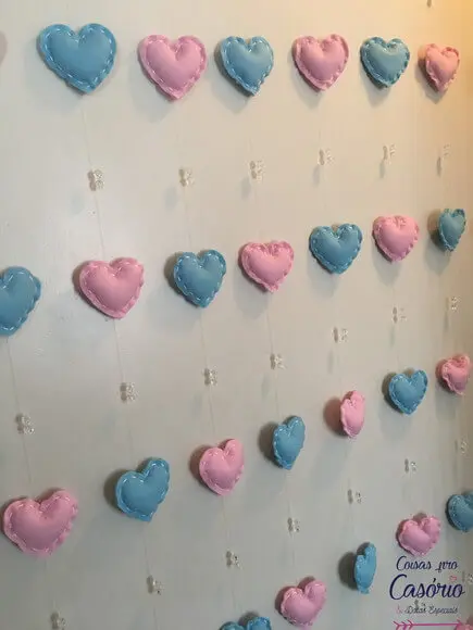 Cortina de coração de feltro azul e rosa Foto de Coisas pro Casório