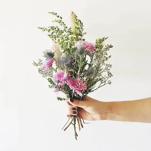 Mini buquê de flores do campo Foto de Pinterest