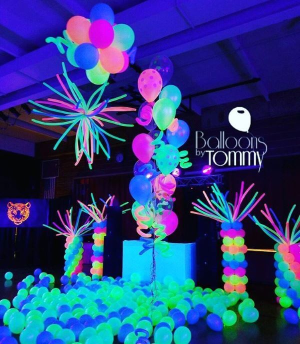 Balões para festa neon