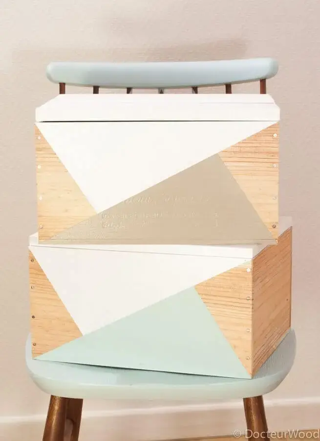 modelo moderno de caixa de madeira decorada Foto Daphné Décor&Design
