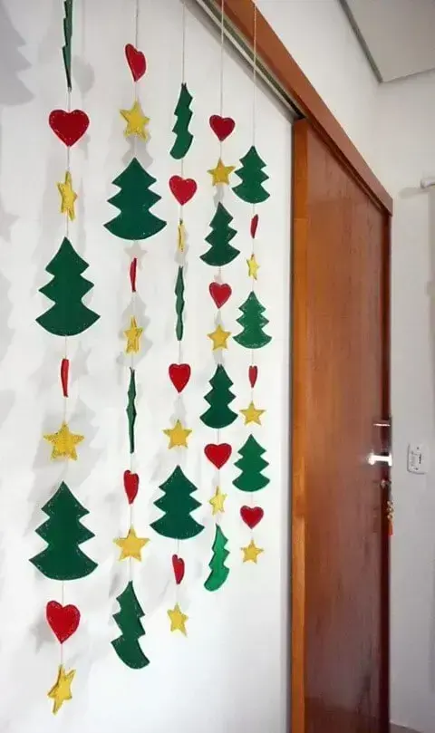 Enfeites de natal em EVA pendentes com árvores estrelas e corações