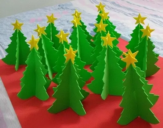 Como fazer enfeites de natal em EVA árvores de mesa
