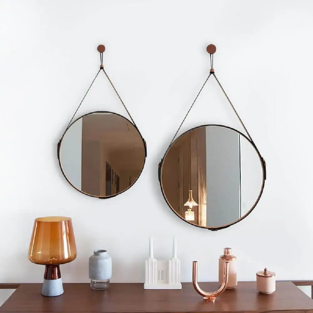 Espelhos Adnet Bondi Oruy Couro - decoração com espelho redondo com fita de couro