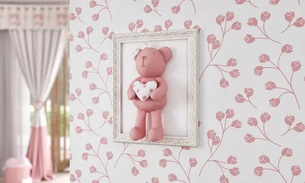Quadro para quarto de bebê com ursinho na parede