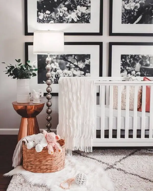 Quadro para quarto de bebê em preto em branco