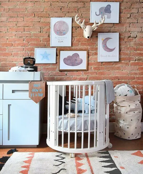 Quadro para quarto de bebê em parede