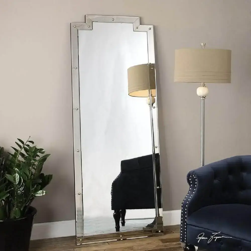 decoração para sala com espelho grande bisotado Foto Bellacor