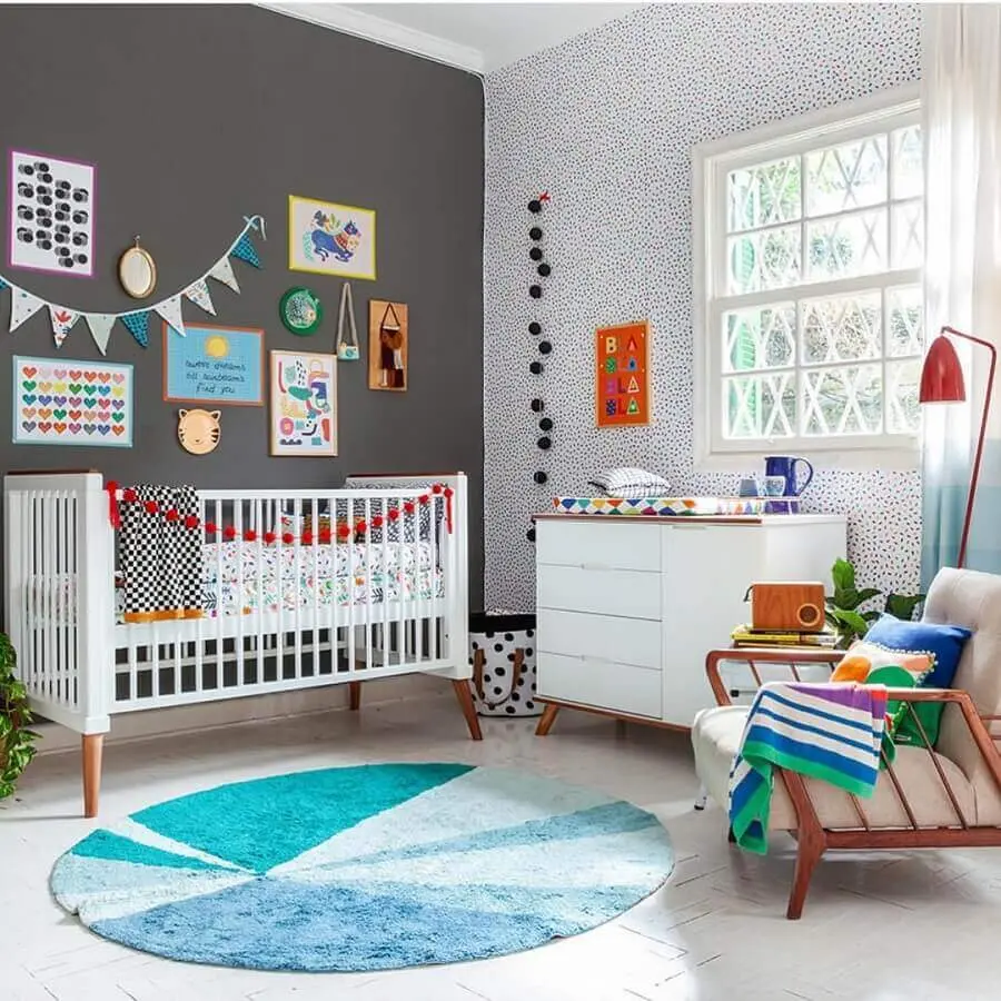 Decoração com tapete redondo para quarto de bebê Foto Escritório de Arquitetura Gabi Work