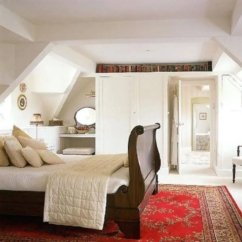 decoração clássica para quarto de casal com tapete estilo persa Foto Busy Being Jennifer