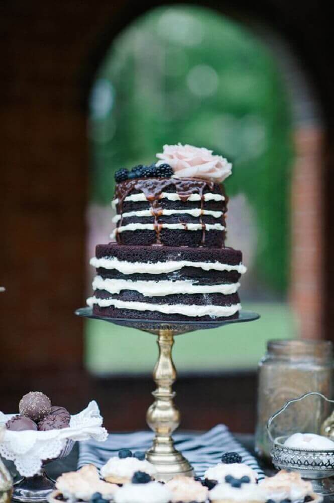 modelo de bolo para casamento simples Foto Noiva com Classe