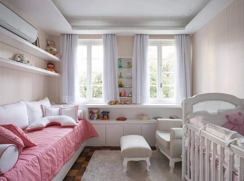 decoração com cores neutras para quarto de bebê feminino Foto Kali Arquitetura