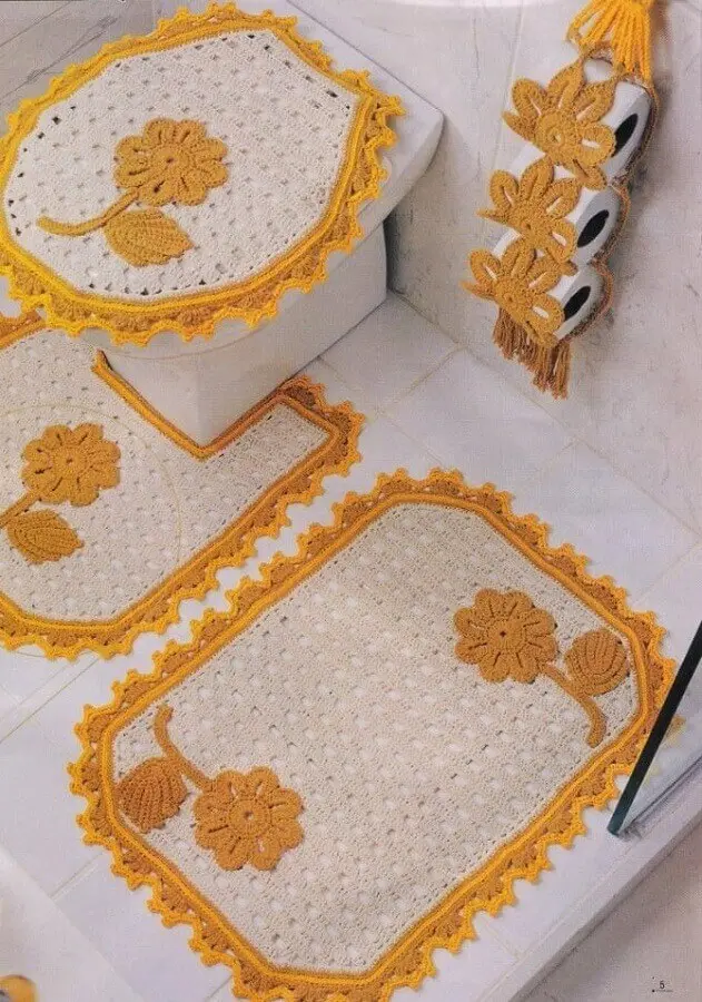 decoração de banheiro com flor de crochê simples para tapete Foto Pinterest