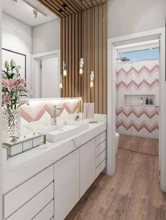 decoração para banheiro pequeno branco e rosa Foto Pinterest