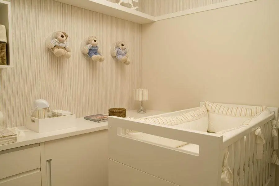 enfeites para quarto de bebê decorado em tons neutros Foto lilian barbieri