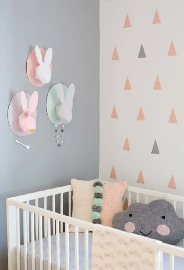 enfeites para quarto de bebê decorado em tons pastel Foto Pinterest