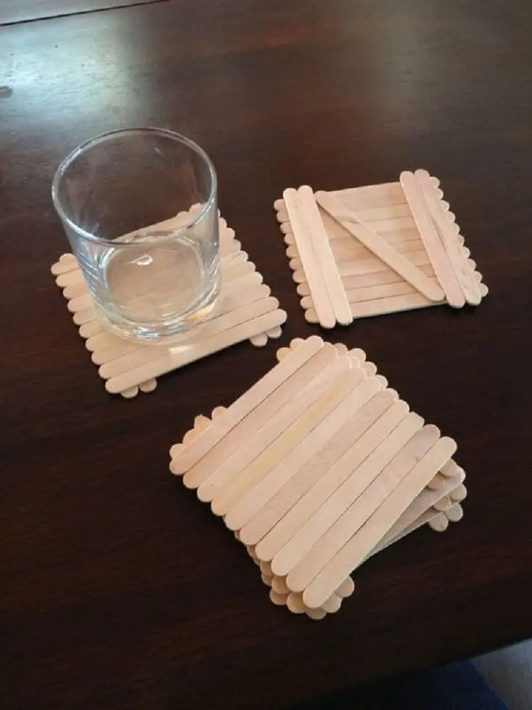 porta copos de artesanato com palito de picolé Foto Easy DIY Craft Ideas