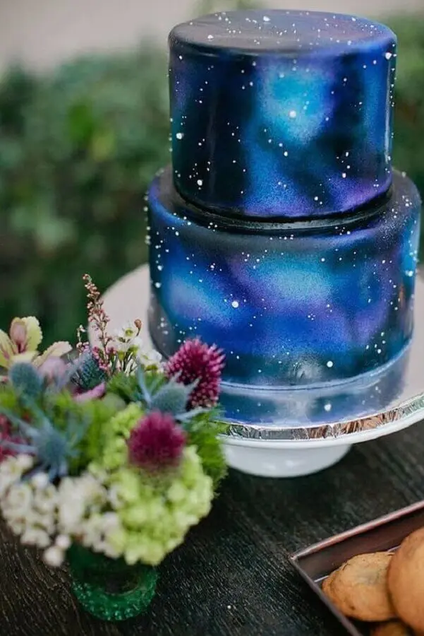 decorated birthday cakes two floors galaxia Photo Pinterest