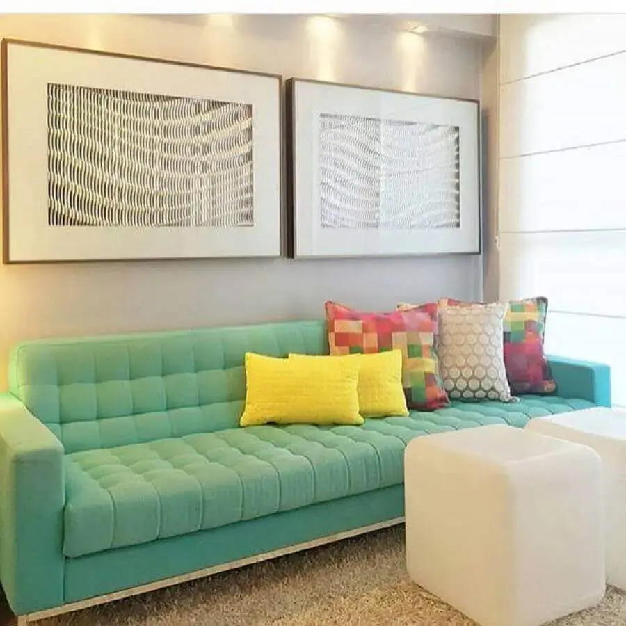 cores de sofá moderno para sala com decoração em tons neutros Foto Pinterest