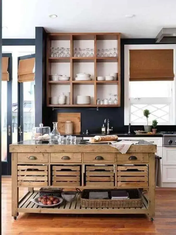 cozinha rústica moderna decorada com nichos de madeira e paredes pretas Foto Natures Art Design