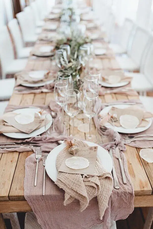 decoração rústica para mesa de convidados em noivado simples Foto Wedding Day Life