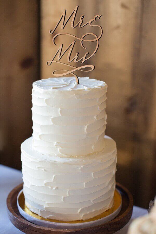 modelo de bolo de noivado simples dois andares todo branco Foto Wedding Ideas