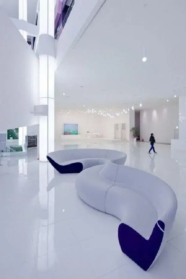 sofás modernos com estilo futurista Foto Neu dekoration stile