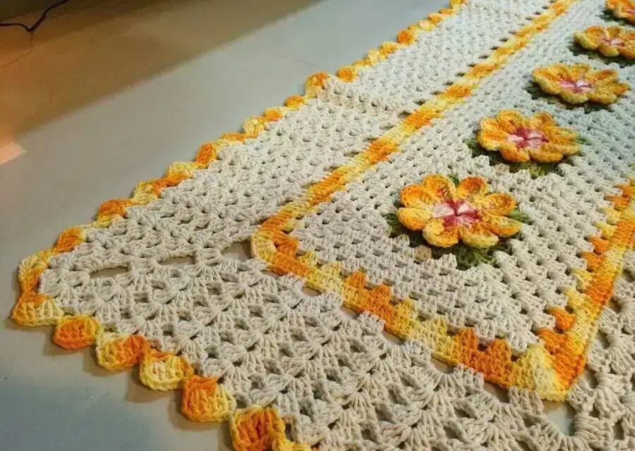 modelo de tapete de crochê com flores Foto Rizzon Divulgações