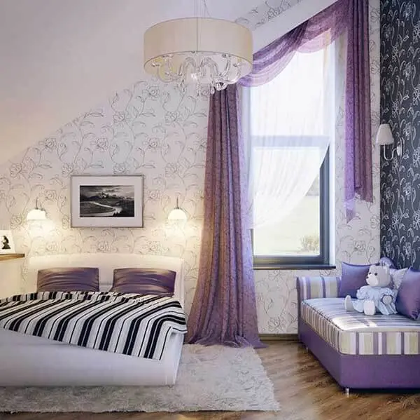 Cor lilás na decoração de quarto de casal sofisticado