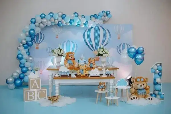 Delicate and special decoration with bear theme