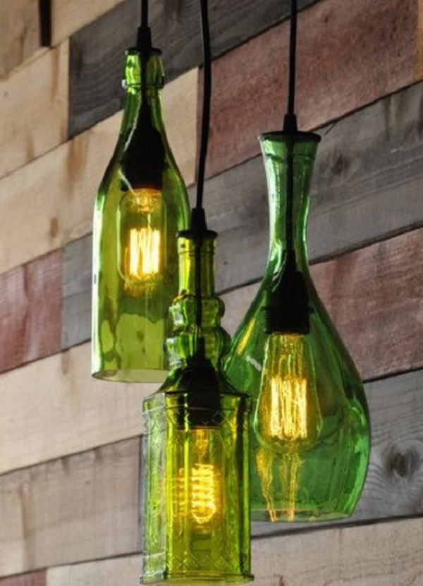 Crie luminárias usando o artesanato com garrafa de vidro na cor verde