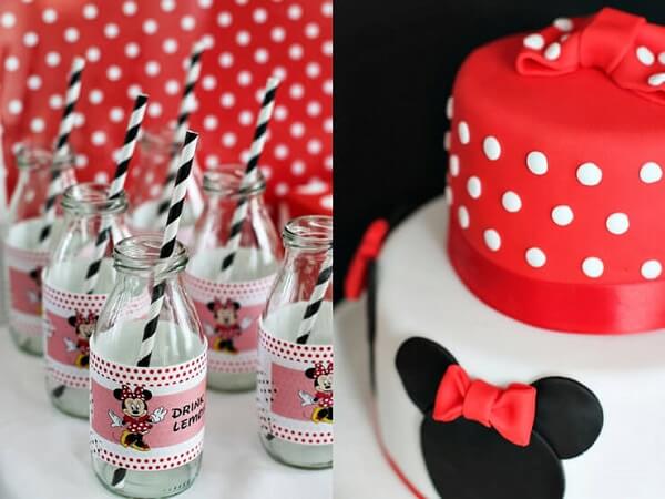 Garrafas de vidro e bolo decorado para festa da Minnie vermelha