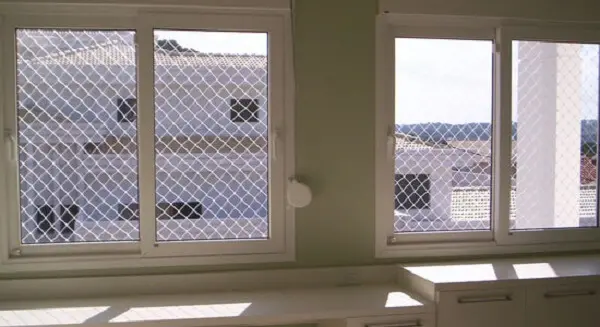 Tela de proteção na janela